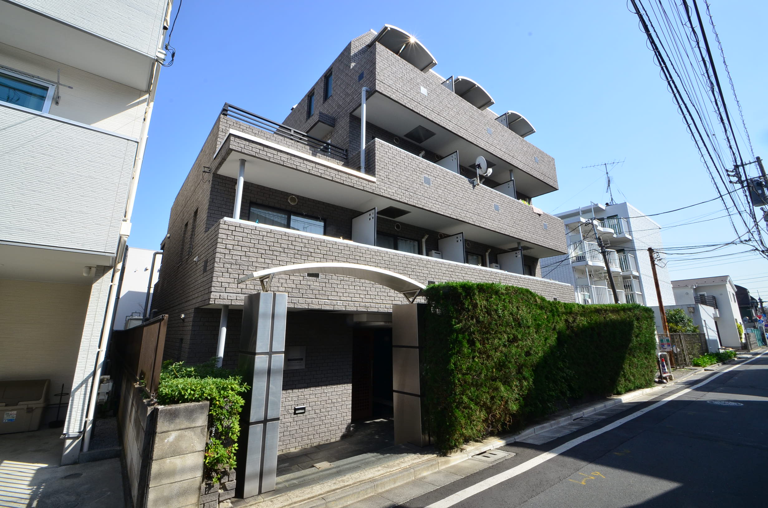 6569Tohto Monthly Lalation Nakai<br/>5 minute walk from Nakai Station! You can use 2 lines, Toei Oedo Line and Seibu Shinjuku Line! <br/>Two people can live together.