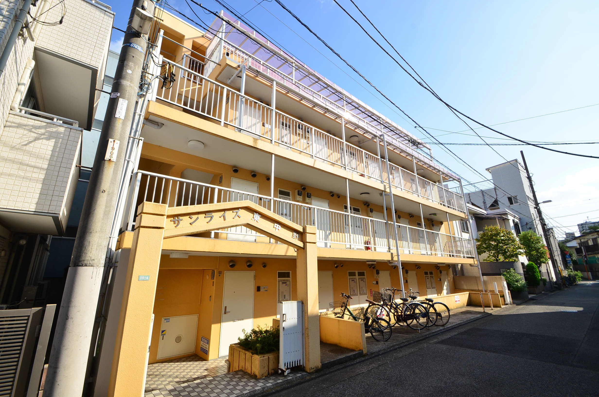 ☆東都マンスリー　サンライズ東中野<br>☆新宿まで２駅♪【東中野駅徒歩３分(JR中央・総武線、都営大江戸線)　・落合駅徒歩４分(東京メトロ東西線)　】