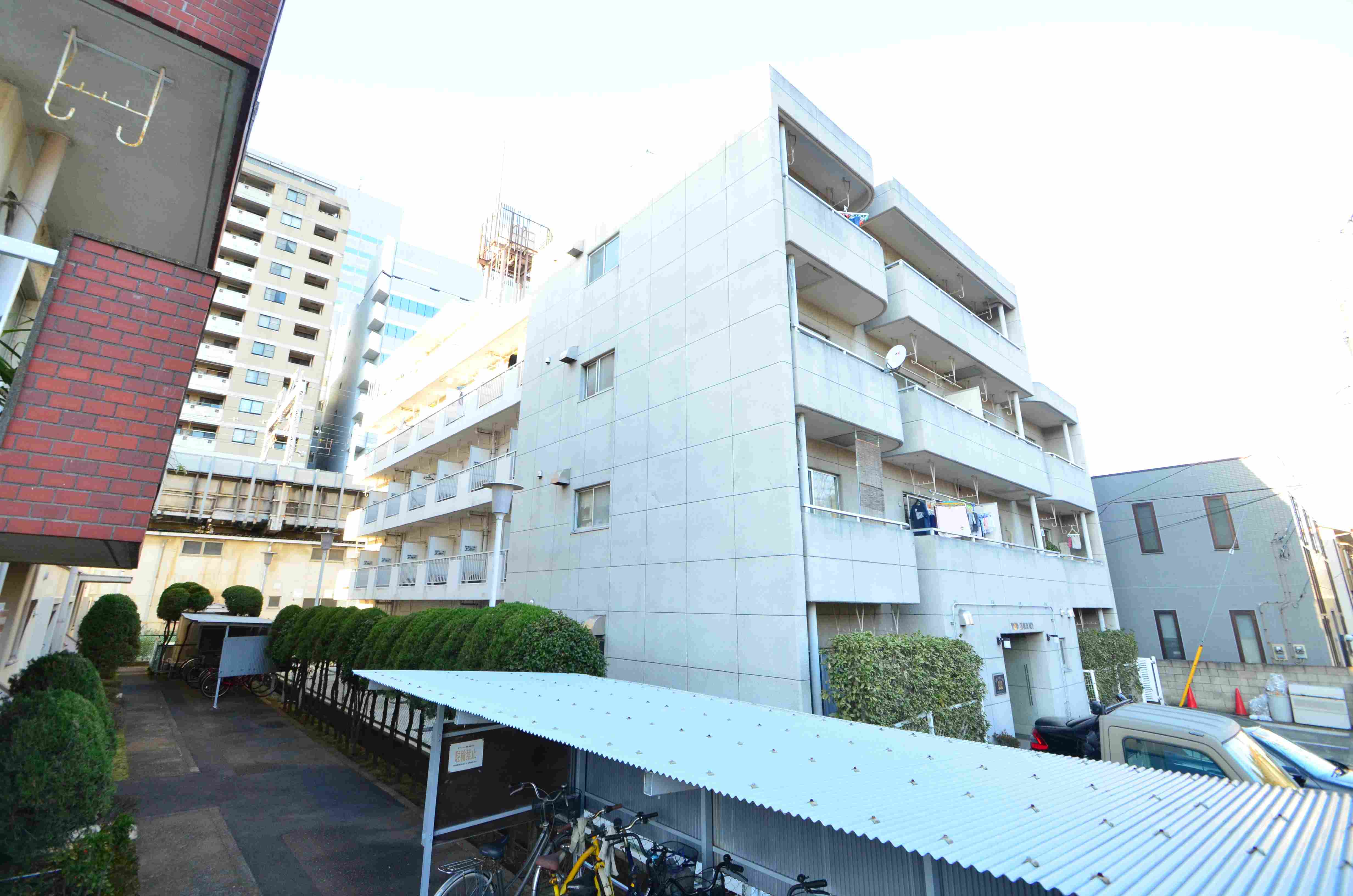 東都マンスリーTOP新横浜第１<br>【新横浜駅・徒歩7分】WiFi対応♪<br>電車で横浜まで１３分<br>『スマホからでもカンタン申込み！』