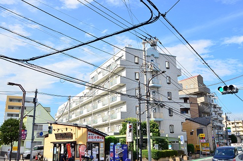 東都マンスリー調布<br>『京王線国領駅徒歩１分♪ＷｉＦｉ利用料無料』<br>オートロック・エレベーター付き<br>