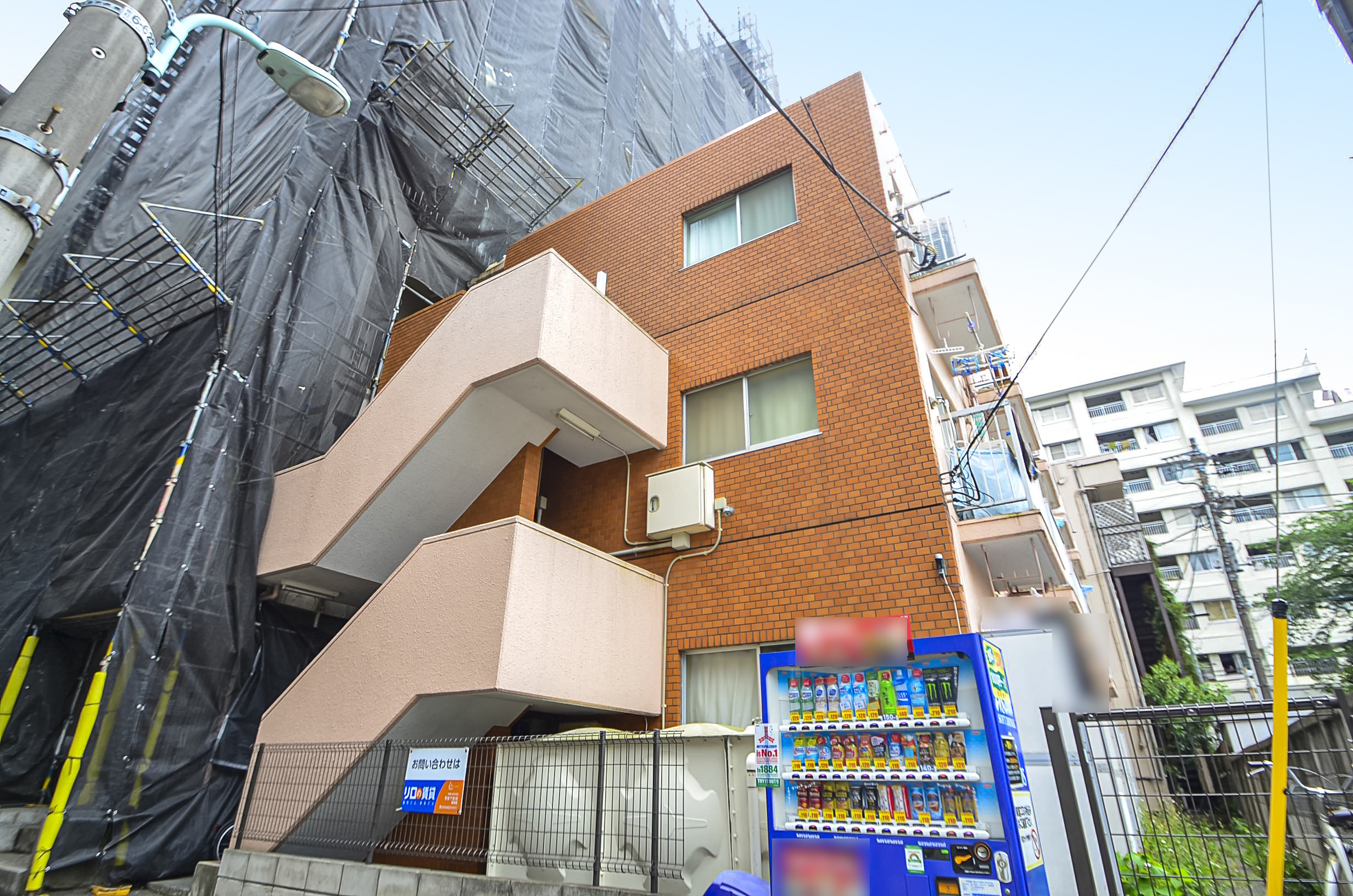 東都マンスリー　サザンクロス初台<br>【京王線 幡ヶ谷駅 徒歩3分】<br>京王線利用で新宿まで3分の好立地！