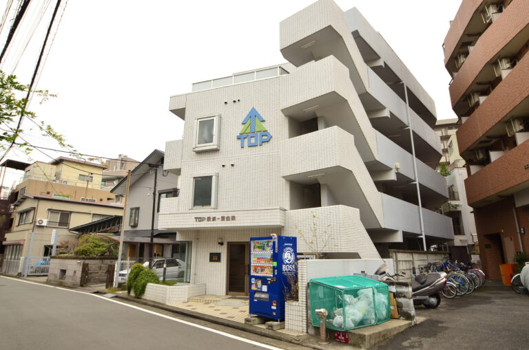 東都マンスリー TOP横浜東白楽 211